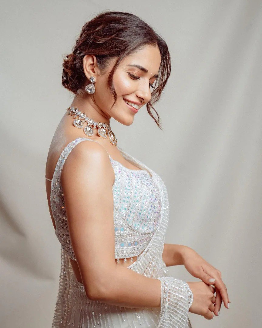 White Colour Bollywood Style Saree - Image 3