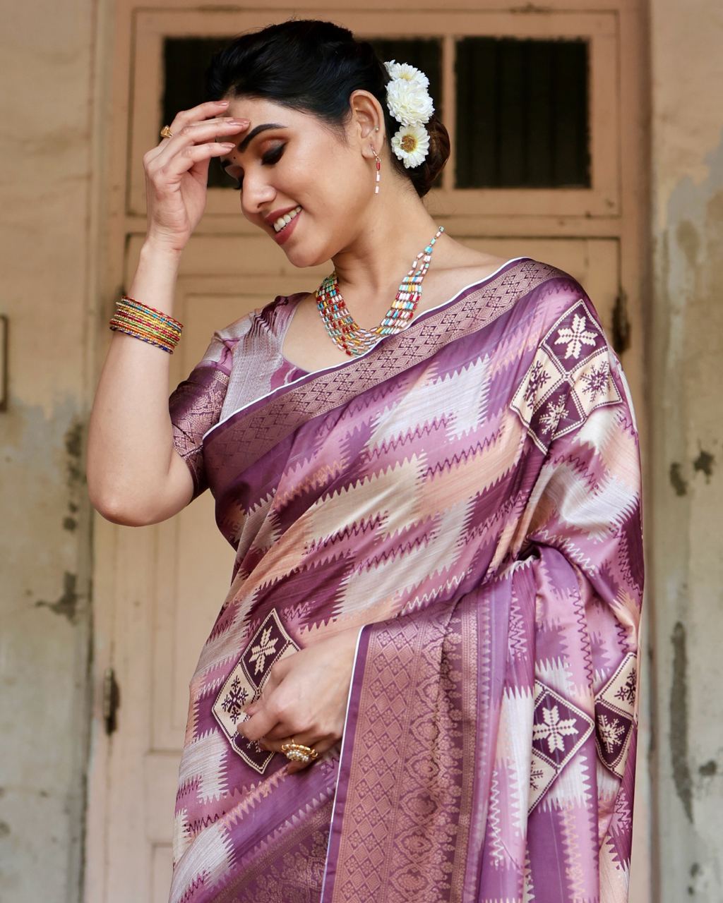 Wine Color Digital Print Dolla Silk Party Wear Ethnic Saree With Blouse - Image 3