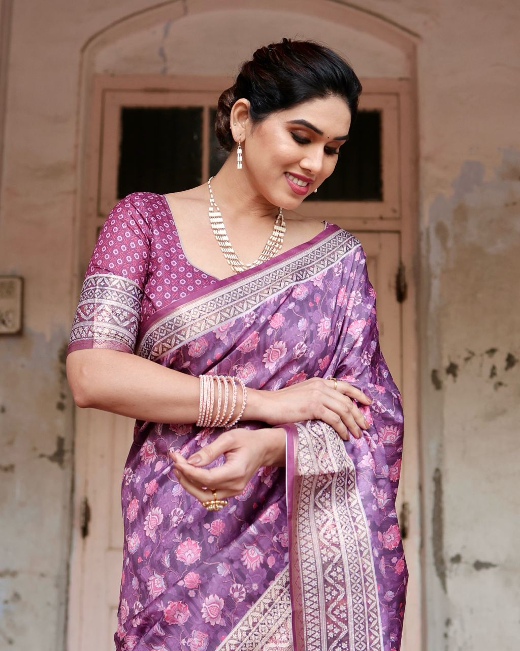 Pure Silk Saree With Digital Print and Blouse in Purple Indian Silk Saree - Image 2