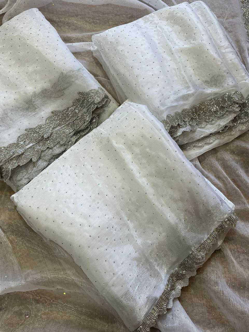 Primium Barbari Jimmy Chu Silk With Pure JARKAN Handcraft Lace Border And Diamond in Sareee