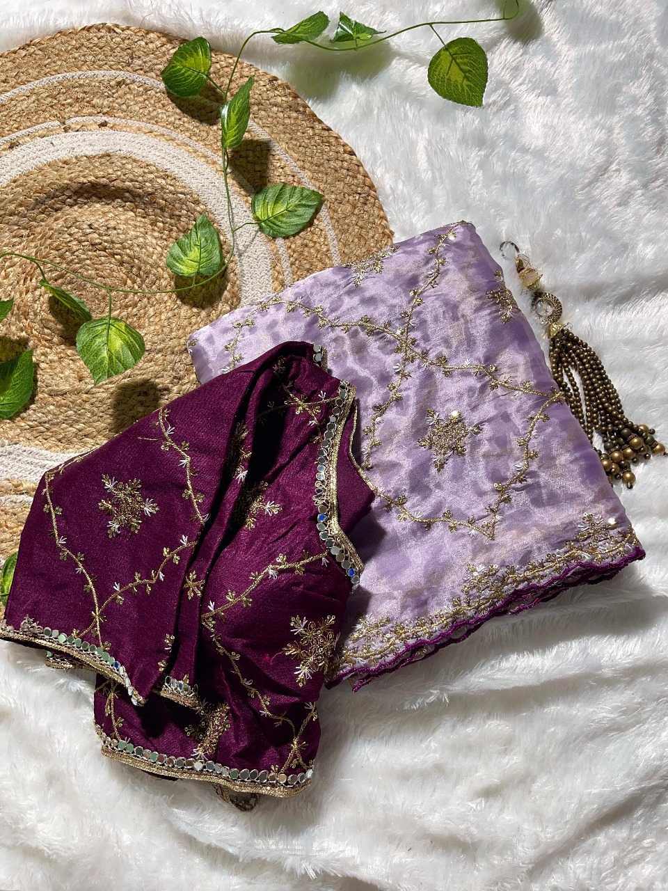 JIMMY CHOO SILK DESIGNER SAREE WITH READYMADE BLOUSE - Image 2