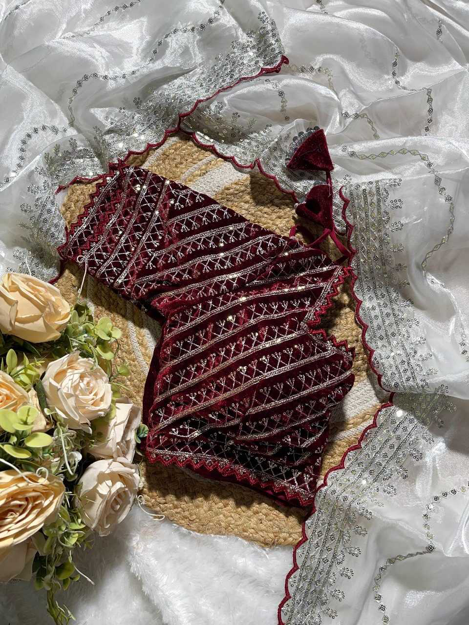 Havy Soft Organza Fabric With Beutiful Floral Prints With Beads And Katdana Handwork In Border - Image 6