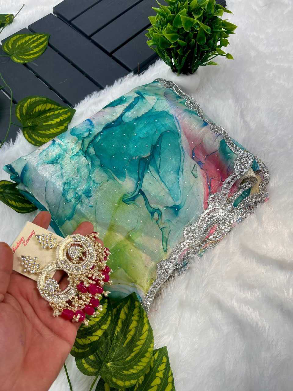 Pure soft zimmy choo silk saree with beautiful prism prints - Image 7