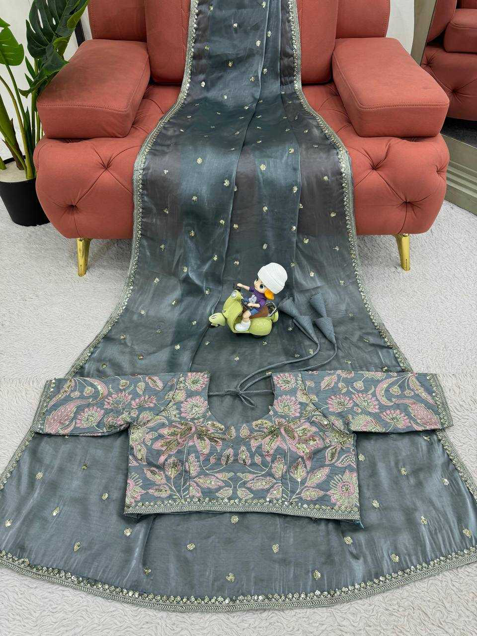 Pastel Gray Shimmery Organza Designer Saree - Image 7