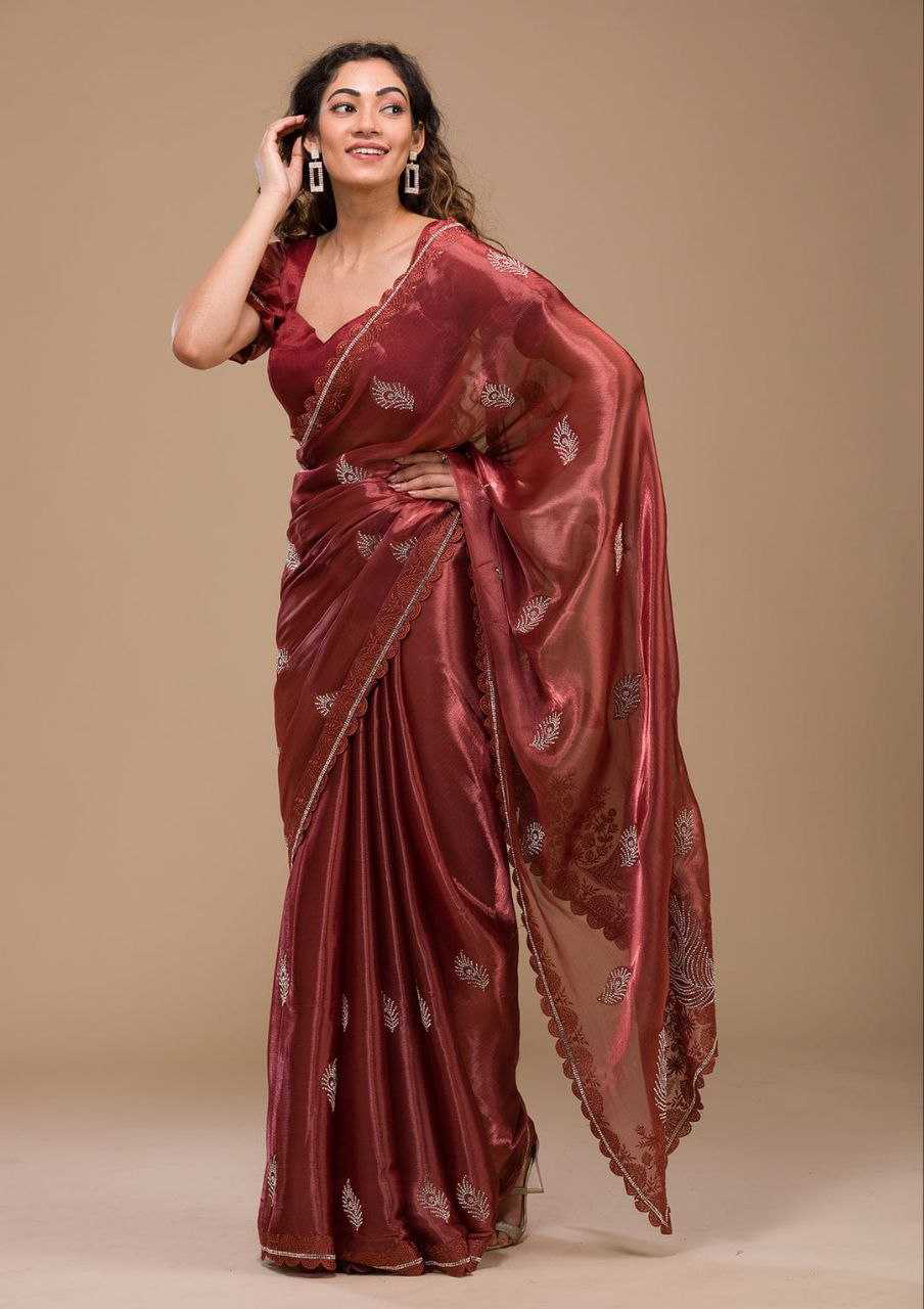 Soft Rich Burberry Silk Fabric Along With Designer Threads C-Pallu Work saree - Image 3