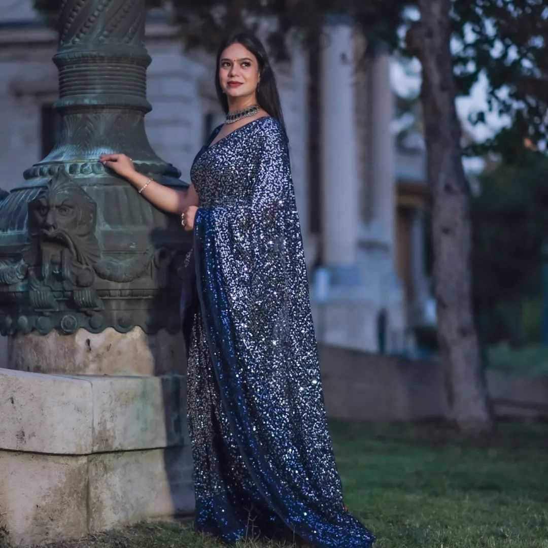 Navy Blue Beautiful Dual color 5 MM sequins embroidery work Saree - Image 5