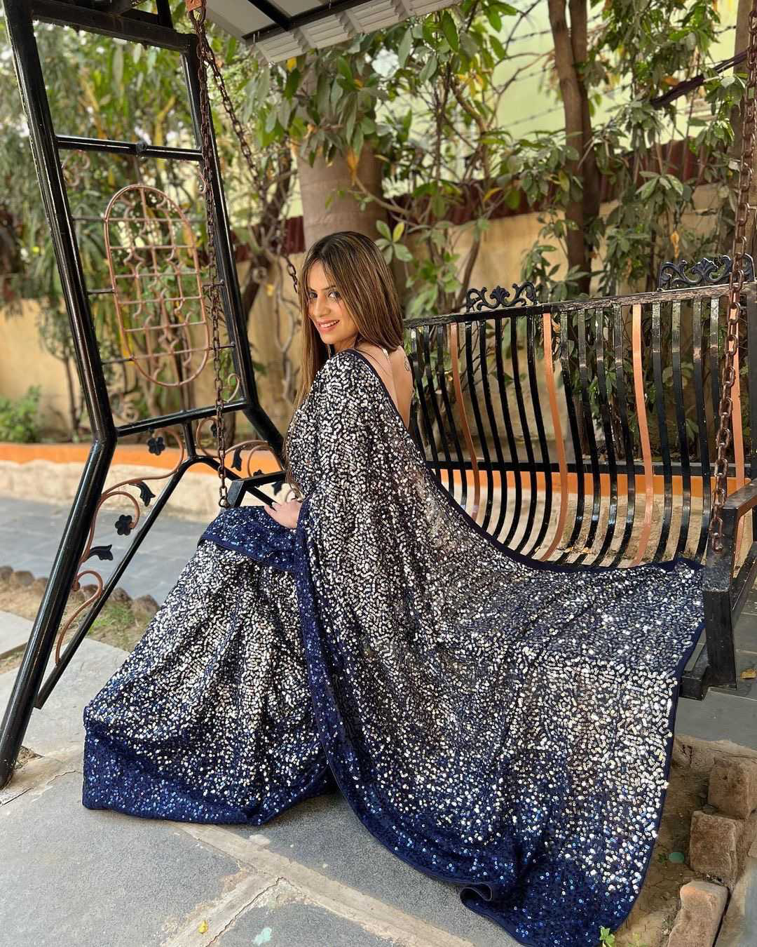 Navy Blue Beautiful Dual color 5 MM sequins embroidery work Saree - Image 12