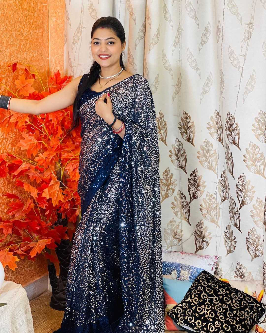 Navy Blue Beautiful Dual color 5 MM sequins embroidery work Saree - Image 9