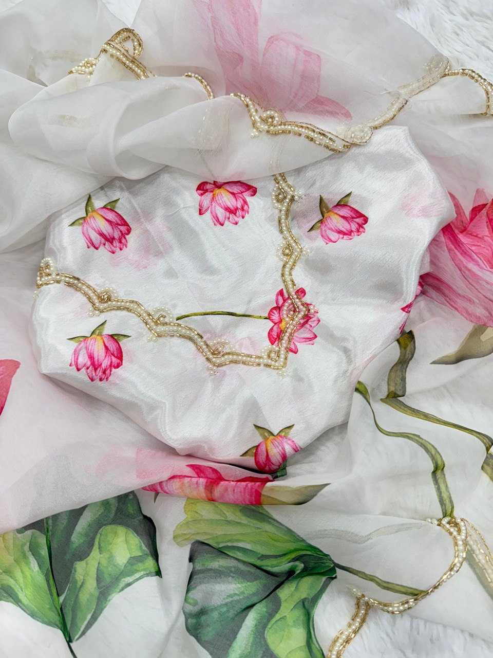 Organza Silk Reception Saree
in White and Off White with Printed work - Image 11