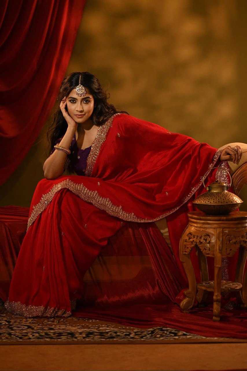 Scarlet Red Sequins Embroidered Silk Saree - Image 4