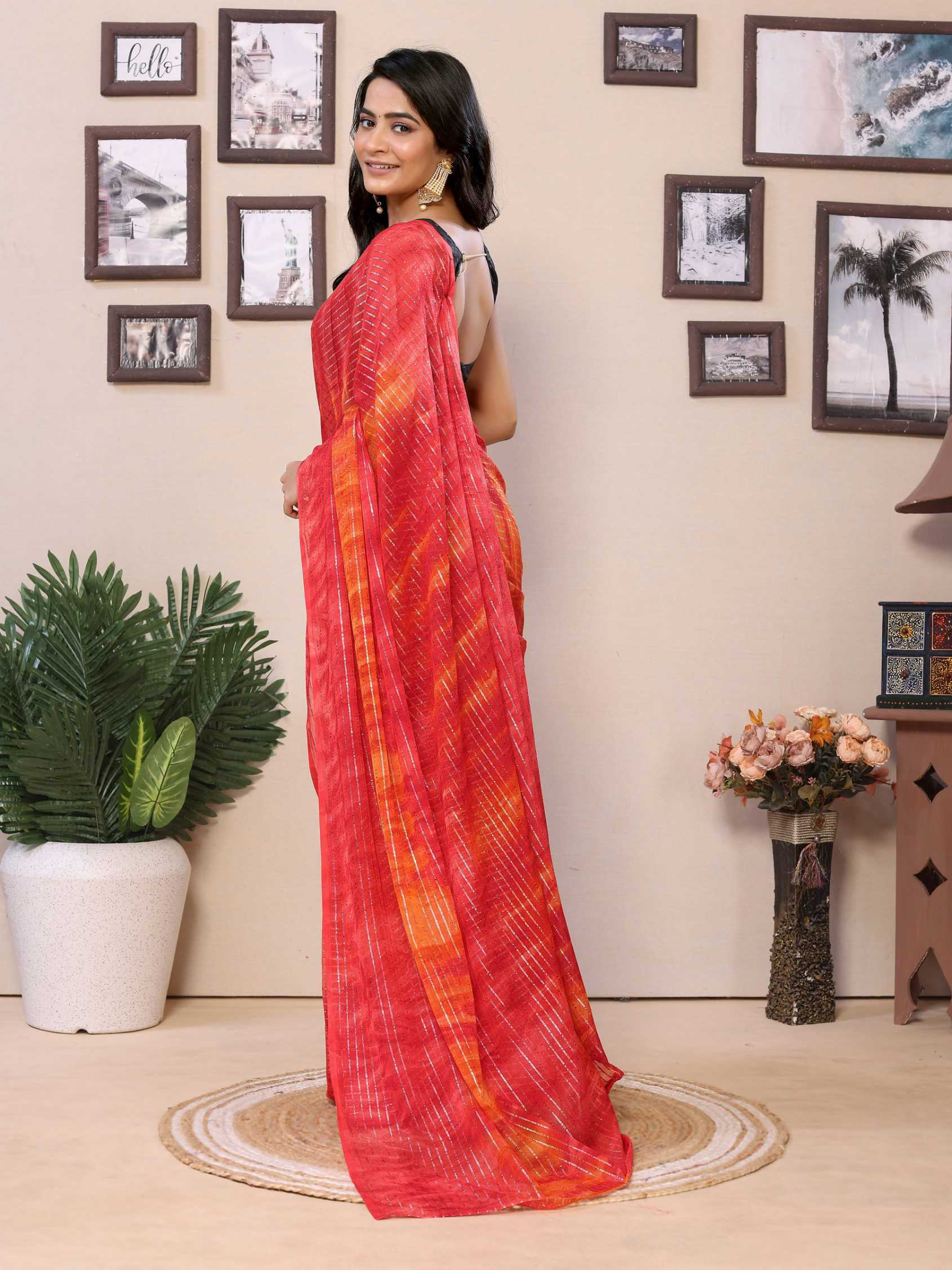 Red Georgette Ready To Wear Saree With Contrast Blouse - Image 4